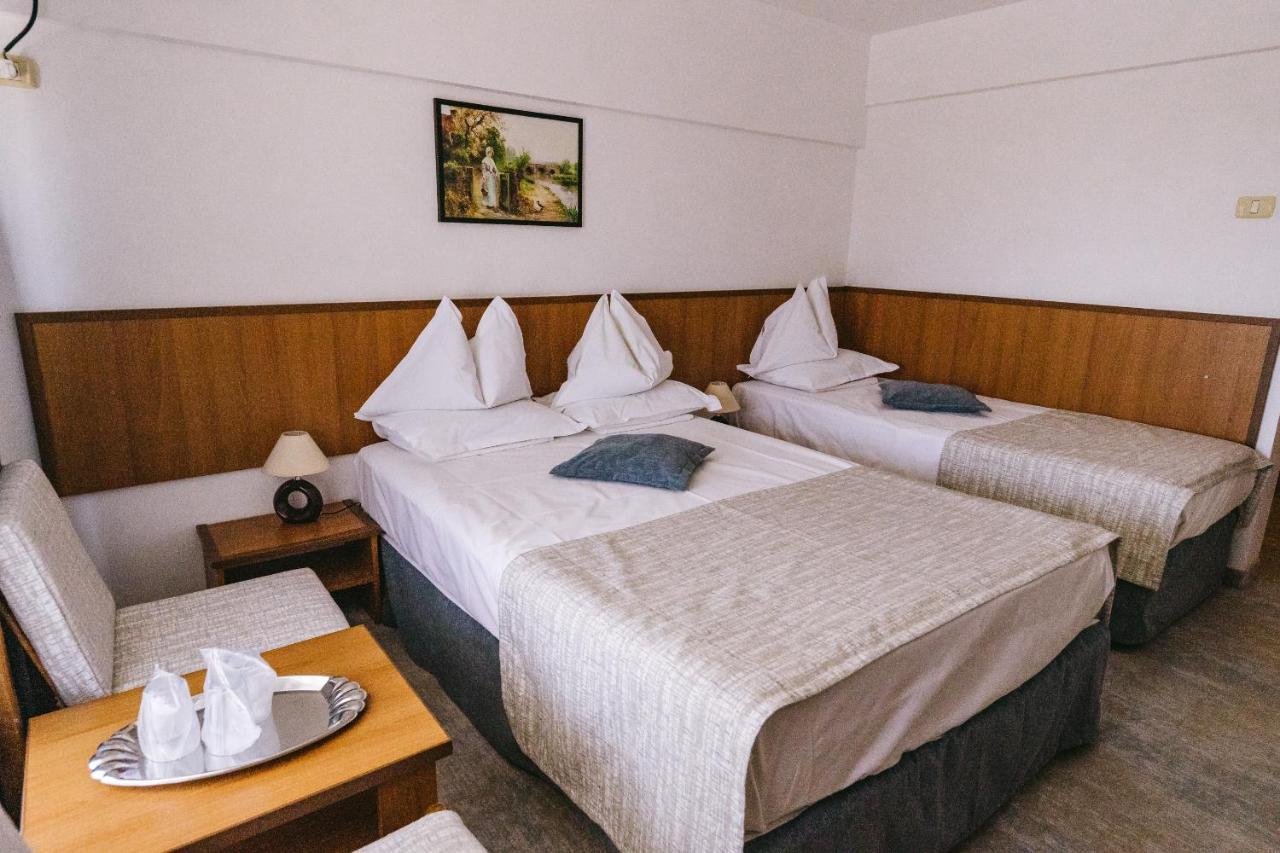 Hotel Condor มามายา ภายนอก รูปภาพ
