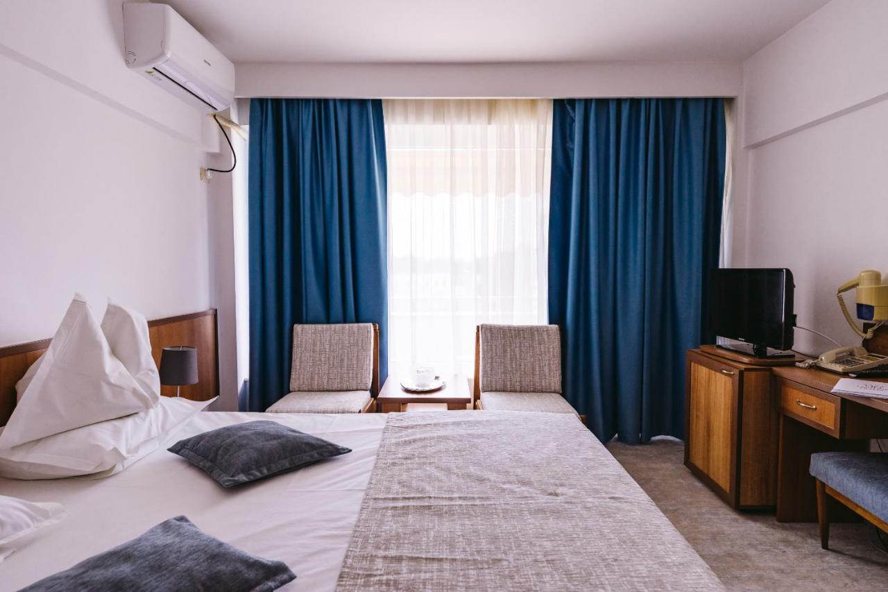 Hotel Condor มามายา ภายนอก รูปภาพ